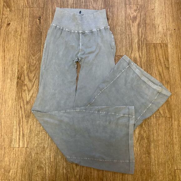 FP Movement by Free People Pants - NWOT Free People Movement Good Karma Flare Leggings in Tan Beige Size M/L